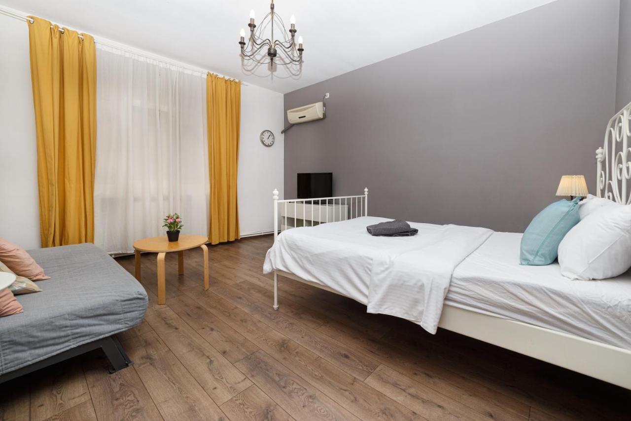 Color Apartments Franceza St Bukareszt Zewnętrze zdjęcie